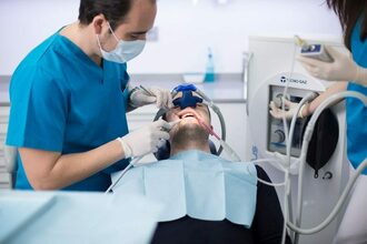 Имплантация зубов под общим наркозом