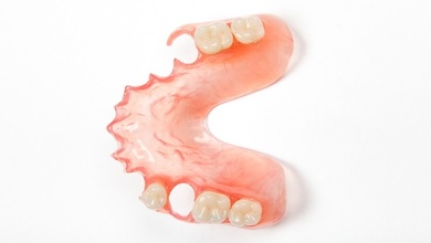Квадротти зубные протезы